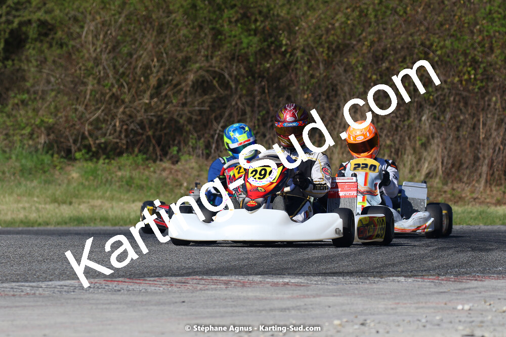 16 & 17/04/2022 : 3ème manche du Championnat du Sud 2022 au circuit d’Aigues-Vives (photos Stéphane Agnus) 2022 — karting
