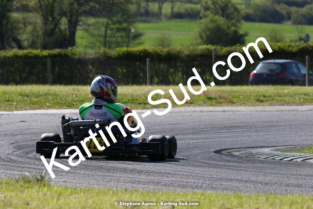 16 & 17/04/2022 : 3ème manche du Championnat du Sud 2022 au circuit d’Aigues-Vives (photos Stéphane Agnus) 2022 — karting
