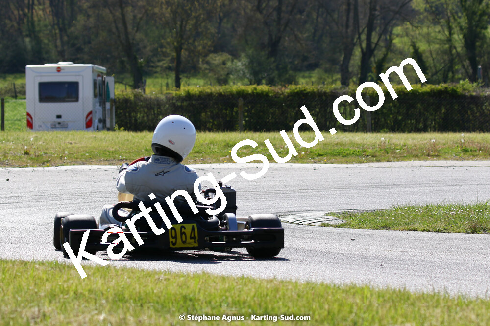 16 & 17/04/2022 : 3ème manche du Championnat du Sud 2022 au circuit d’Aigues-Vives (photos Stéphane Agnus) 2022 — karting