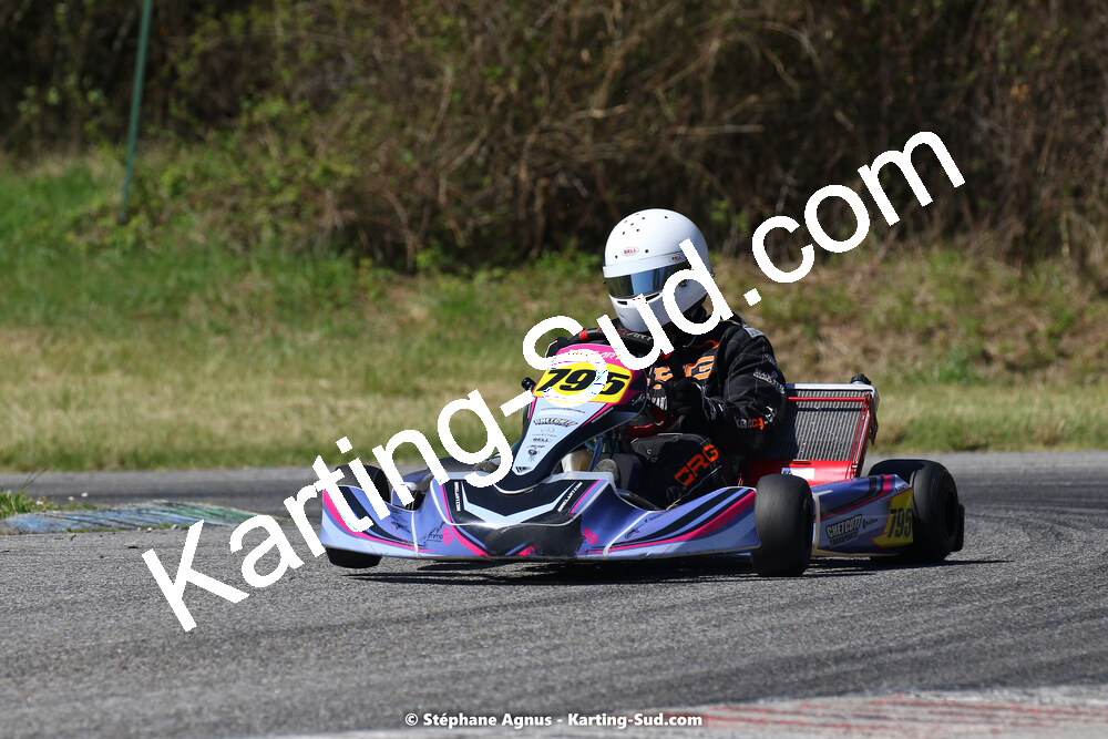 16 & 17/04/2022 : 3ème manche du Championnat du Sud 2022 au circuit d’Aigues-Vives (photos Stéphane Agnus) 2022 — karting