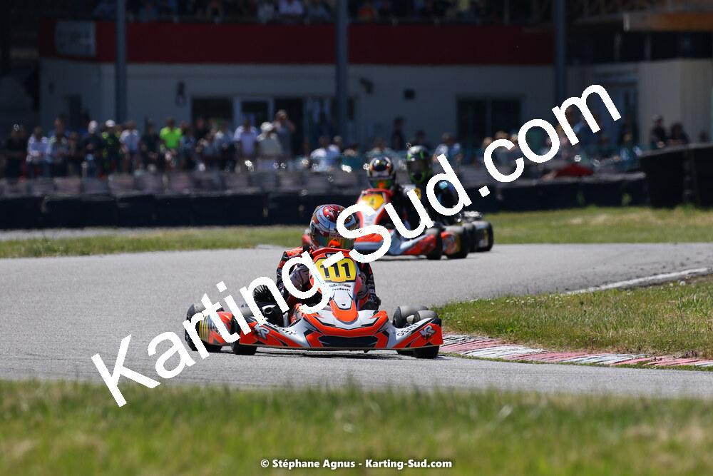16 & 17/04/2022 : 3ème manche du Championnat du Sud 2022 au circuit d’Aigues-Vives (photos Stéphane Agnus) 2022 — karting