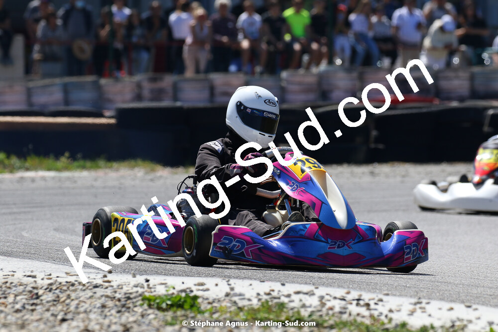 16 & 17/04/2022 : 3ème manche du Championnat du Sud 2022 au circuit d’Aigues-Vives (photos Stéphane Agnus) 2022 — karting