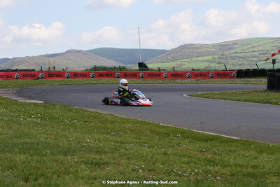 30/04 & 01/05/2022 : 4ème manche du Championnat du Sud 2022 au circuit Karting Plus de Belmont sur Rance (photos Stéphane Agnus) 2022 — karting