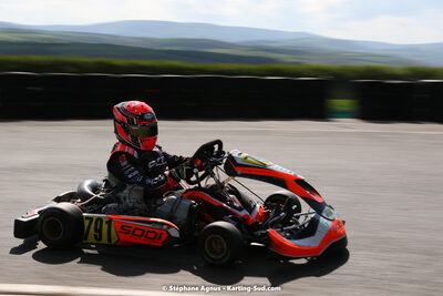 30/04 & 01/05/2022 : 4ème manche du Championnat du Sud 2022 au circuit Karting Plus de Belmont sur Rance (photos Stéphane Agnus) 2022 — karting