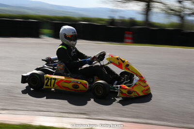 30/04 & 01/05/2022 : 4ème manche du Championnat du Sud 2022 au circuit Karting Plus de Belmont sur Rance (photos Stéphane Agnus) 2022 — karting