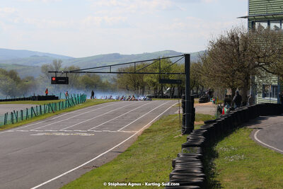 30/04 & 01/05/2022 : 4ème manche du Championnat du Sud 2022 au circuit Karting Plus de Belmont sur Rance (photos Stéphane Agnus) 2022 — karting