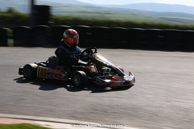 30/04 & 01/05/2022 : 4ème manche du Championnat du Sud 2022 au circuit Karting Plus de Belmont sur Rance (photos Stéphane Agnus) 2022 — karting
