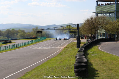 30/04 & 01/05/2022 : 4ème manche du Championnat du Sud 2022 au circuit Karting Plus de Belmont sur Rance (photos Stéphane Agnus) 2022 — karting