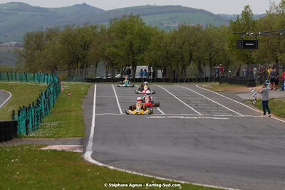 30/04 & 01/05/2022 : 4ème manche du Championnat du Sud 2022 au circuit Karting Plus de Belmont sur Rance (photos Stéphane Agnus) 2022 — karting