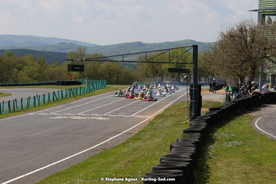 30/04 & 01/05/2022 : 4ème manche du Championnat du Sud 2022 au circuit Karting Plus de Belmont sur Rance (photos Stéphane Agnus) 2022 — karting
