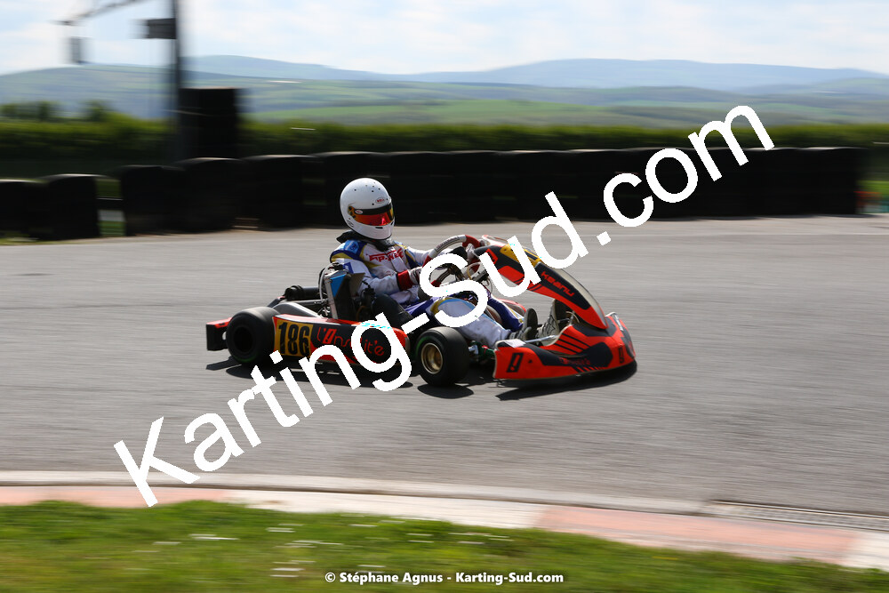 30/04 & 01/05/2022 : 4ème manche du Championnat du Sud 2022 au circuit Karting Plus de Belmont sur Rance (photos Stéphane Agnus) 2022 — karting