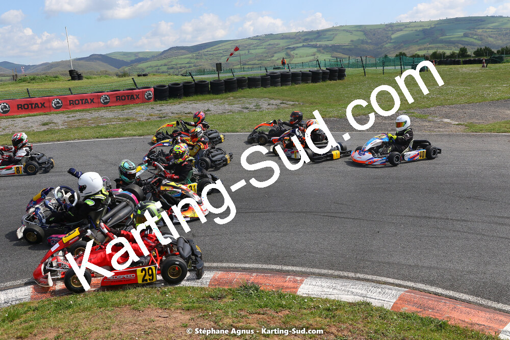 30/04 & 01/05/2022 : 4ème manche du Championnat du Sud 2022 au circuit Karting Plus de Belmont sur Rance (photos Stéphane Agnus) 2022 — karting