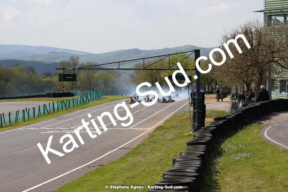 30/04 & 01/05/2022 : 4ème manche du Championnat du Sud 2022 au circuit Karting Plus de Belmont sur Rance (photos Stéphane Agnus) 2022 — karting