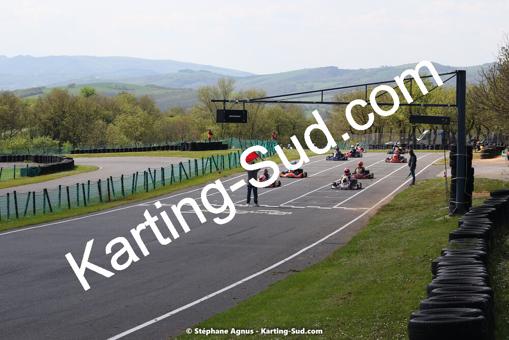 30/04 & 01/05/2022 : 4ème manche du Championnat du Sud 2022 au circuit Karting Plus de Belmont sur Rance (photos Stéphane Agnus) 2022 — karting