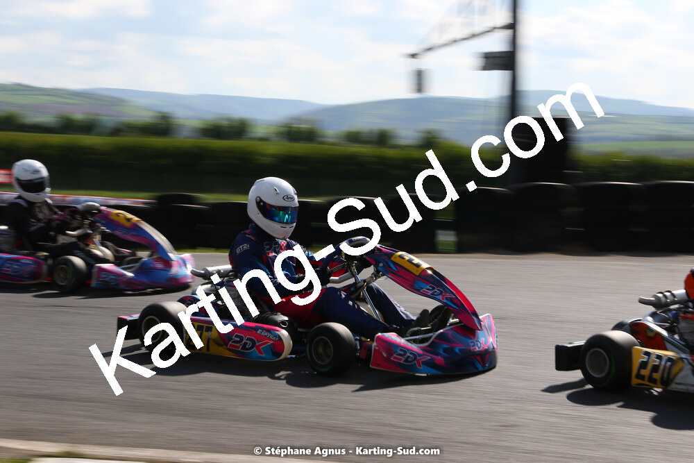 30/04 & 01/05/2022 : 4ème manche du Championnat du Sud 2022 au circuit Karting Plus de Belmont sur Rance (photos Stéphane Agnus) 2022 — karting