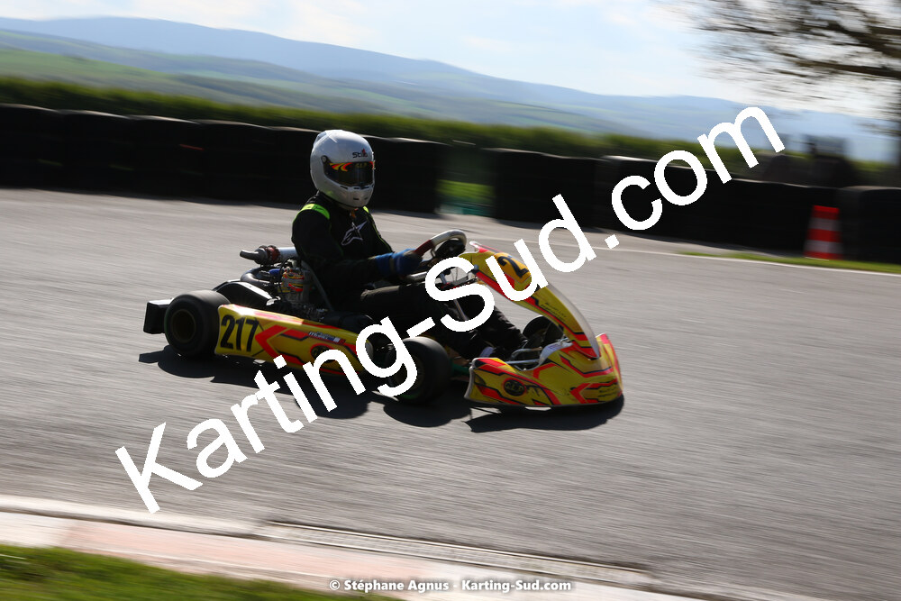 30/04 & 01/05/2022 : 4ème manche du Championnat du Sud 2022 au circuit Karting Plus de Belmont sur Rance (photos Stéphane Agnus) 2022 — karting