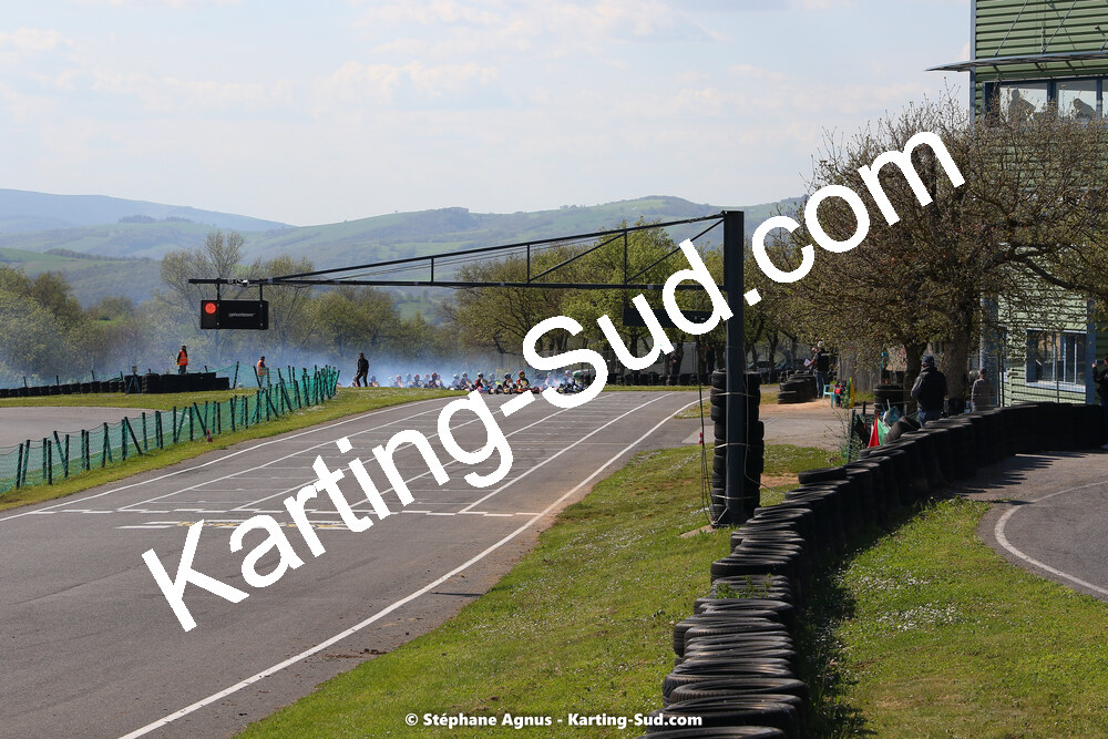 30/04 & 01/05/2022 : 4ème manche du Championnat du Sud 2022 au circuit Karting Plus de Belmont sur Rance (photos Stéphane Agnus) 2022 — karting
