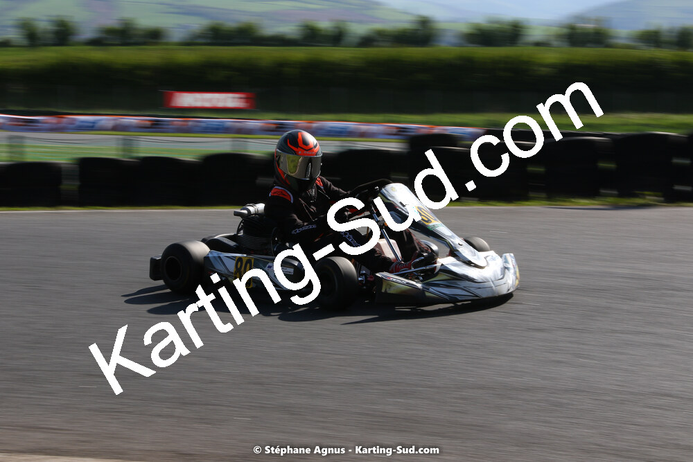 30/04 & 01/05/2022 : 4ème manche du Championnat du Sud 2022 au circuit Karting Plus de Belmont sur Rance (photos Stéphane Agnus) 2022 — karting