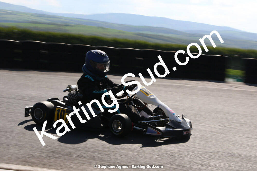 30/04 & 01/05/2022 : 4ème manche du Championnat du Sud 2022 au circuit Karting Plus de Belmont sur Rance (photos Stéphane Agnus) 2022 — karting