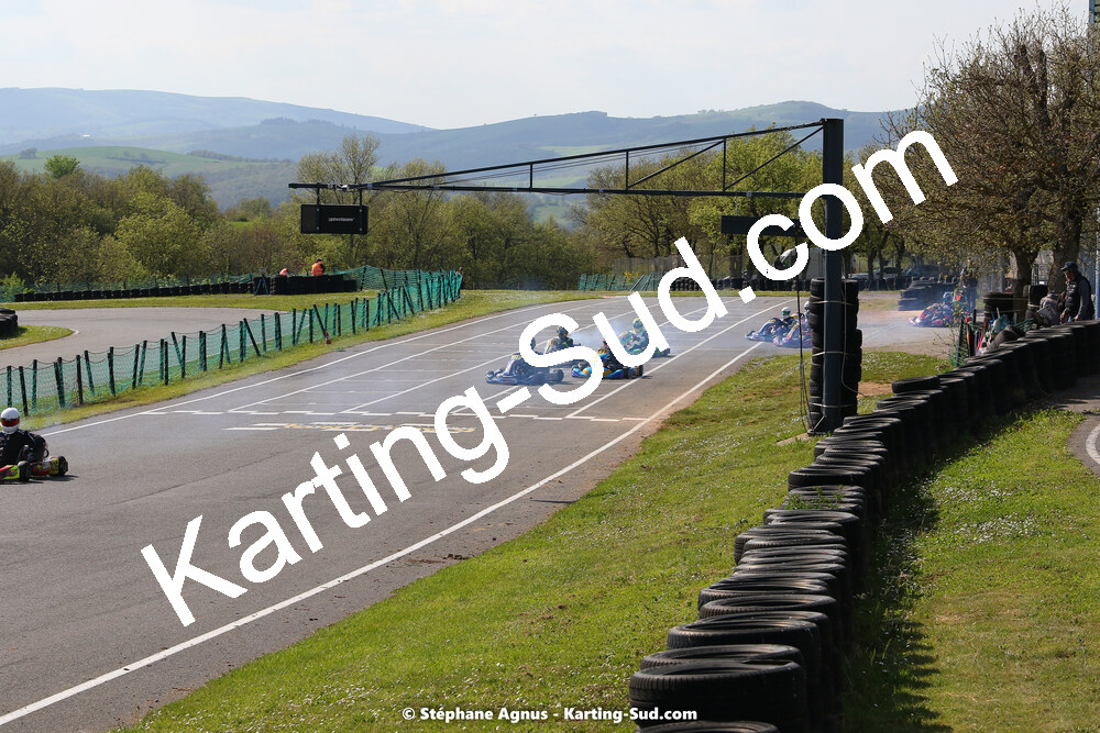 30/04 & 01/05/2022 : 4ème manche du Championnat du Sud 2022 au circuit Karting Plus de Belmont sur Rance (photos Stéphane Agnus) 2022 — karting