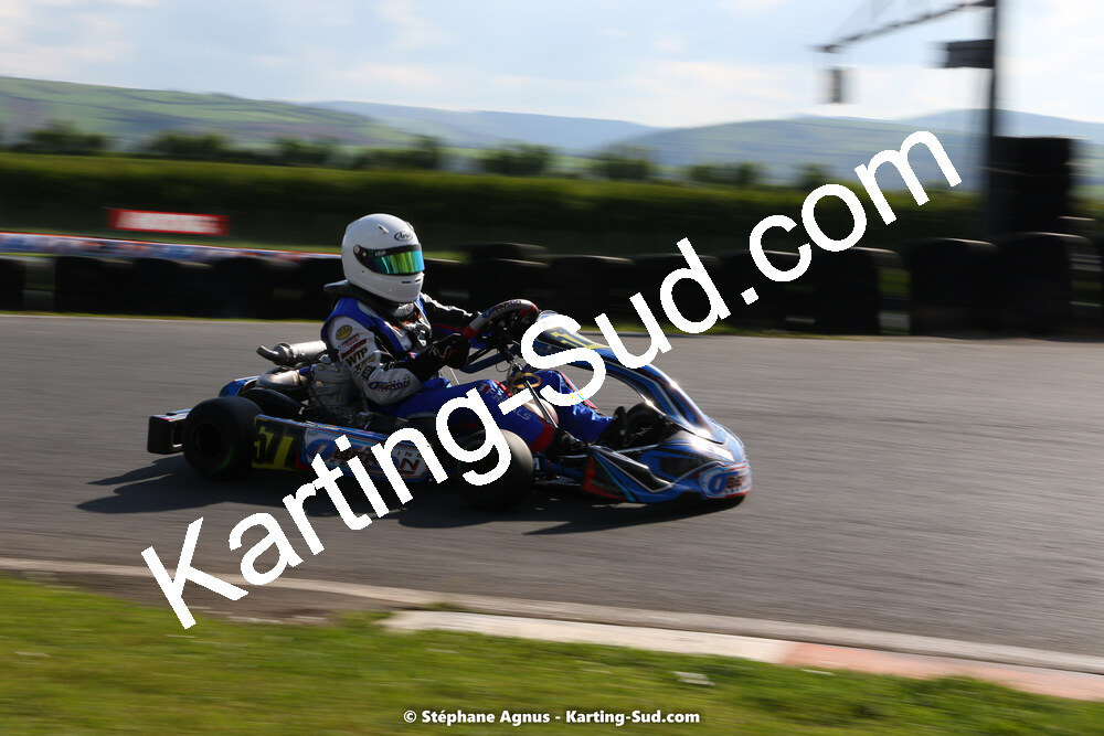 30/04 & 01/05/2022 : 4ème manche du Championnat du Sud 2022 au circuit Karting Plus de Belmont sur Rance (photos Stéphane Agnus) 2022 — karting