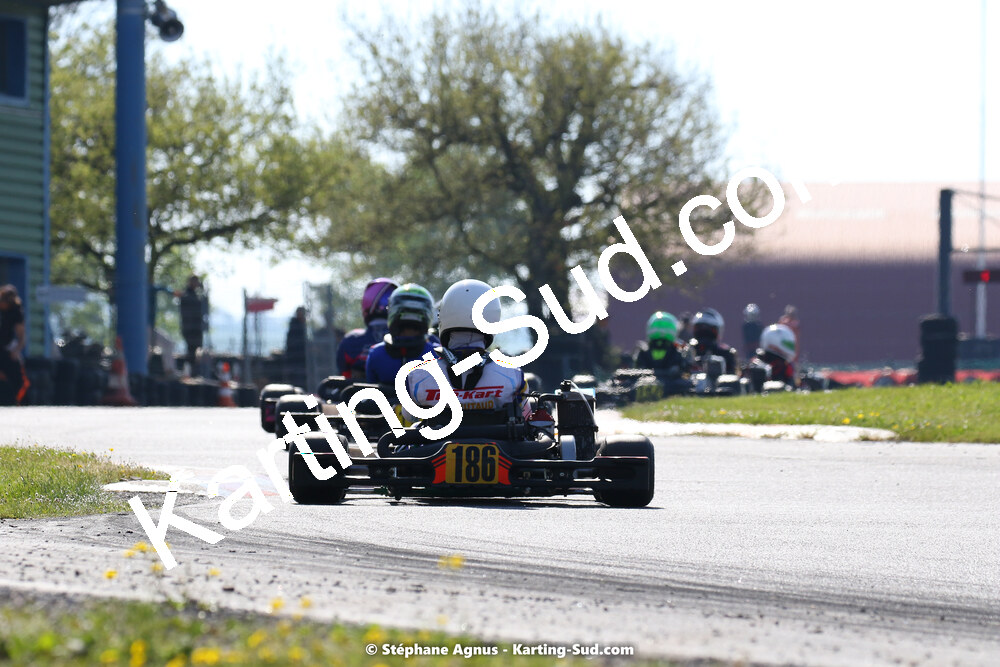 30/04 & 01/05/2022 : 4ème manche du Championnat du Sud 2022 au circuit Karting Plus de Belmont sur Rance (photos Stéphane Agnus) 2022 — karting