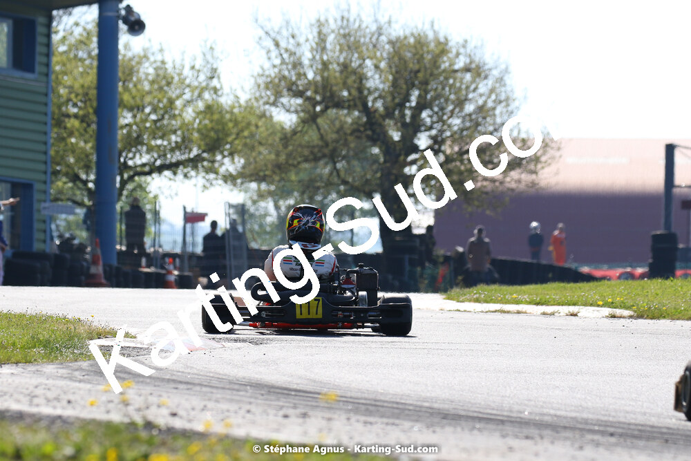 30/04 & 01/05/2022 : 4ème manche du Championnat du Sud 2022 au circuit Karting Plus de Belmont sur Rance (photos Stéphane Agnus) 2022 — karting