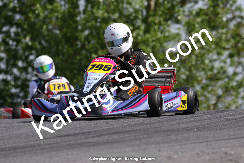 30/04 & 01/05/2022 : 4ème manche du Championnat du Sud 2022 au circuit Karting Plus de Belmont sur Rance (photos Stéphane Agnus) 2022 — karting