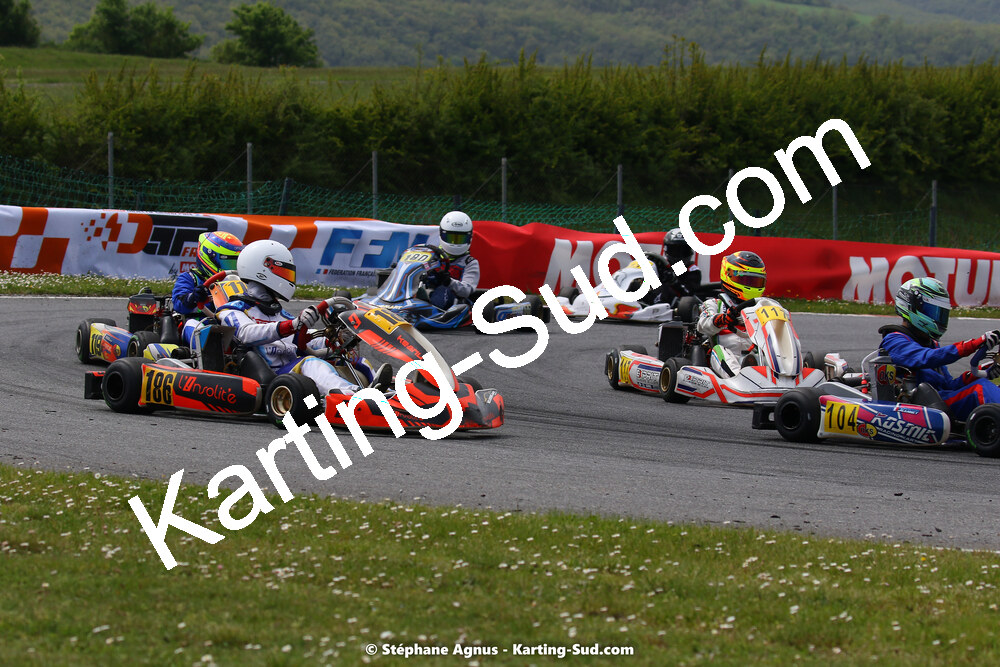 30/04 & 01/05/2022 : 4ème manche du Championnat du Sud 2022 au circuit Karting Plus de Belmont sur Rance (photos Stéphane Agnus) 2022 — karting