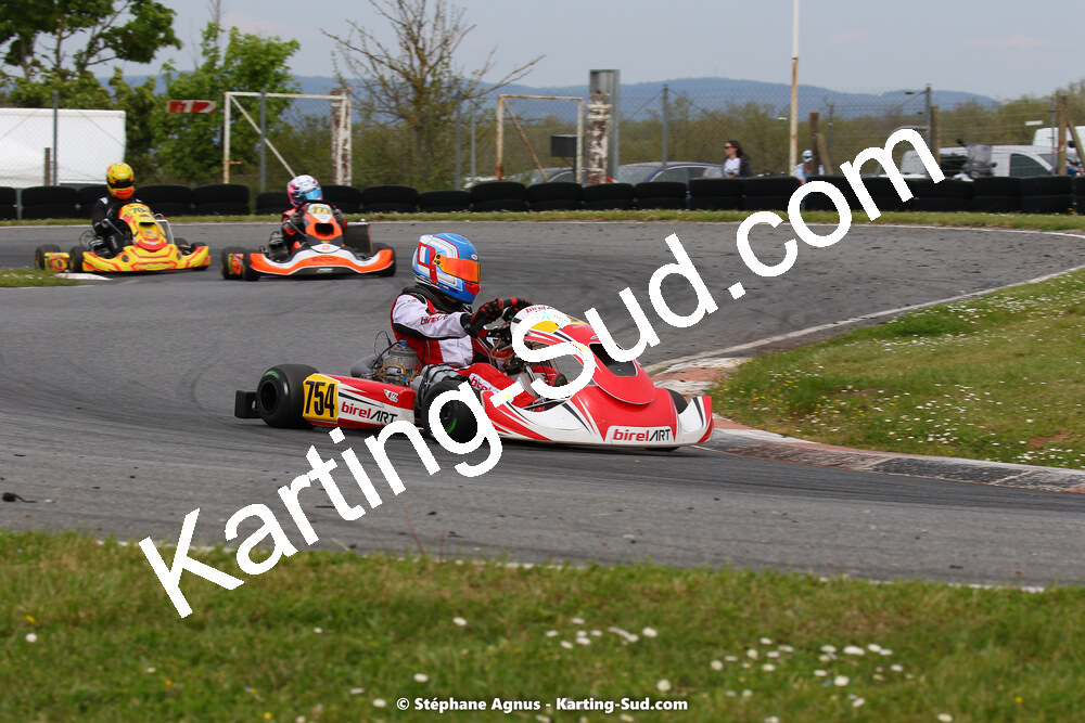 30/04 & 01/05/2022 : 4ème manche du Championnat du Sud 2022 au circuit Karting Plus de Belmont sur Rance (photos Stéphane Agnus) 2022 — karting