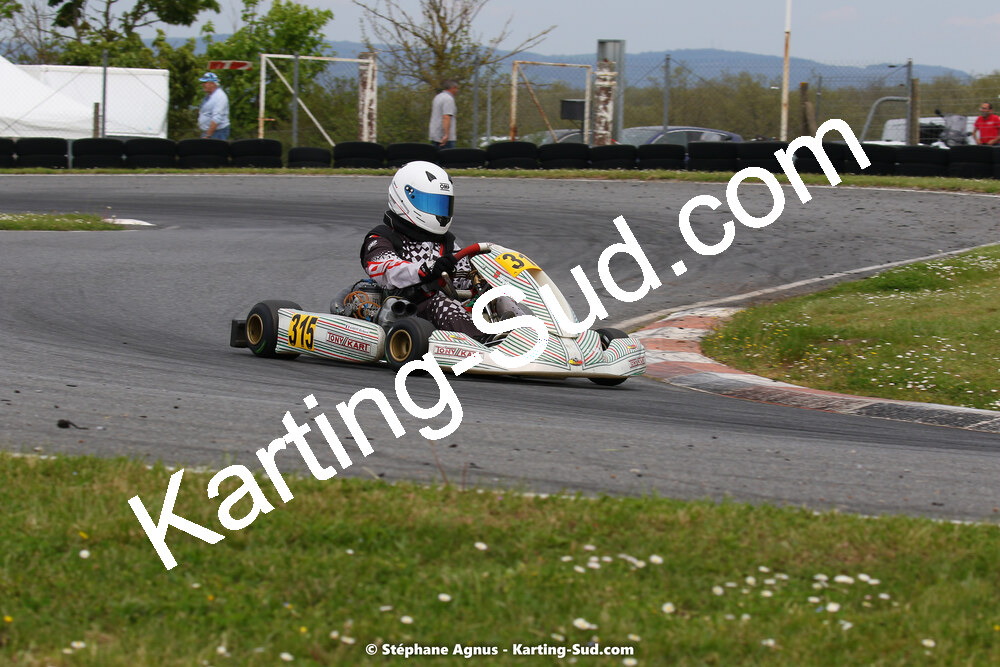 30/04 & 01/05/2022 : 4ème manche du Championnat du Sud 2022 au circuit Karting Plus de Belmont sur Rance (photos Stéphane Agnus) 2022 — karting