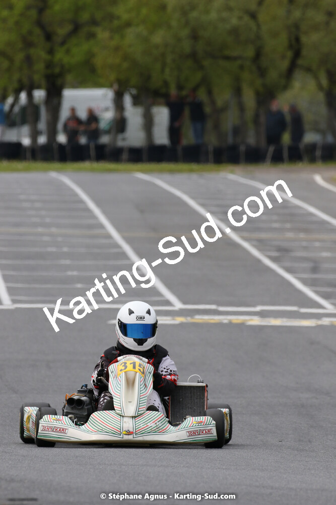 30/04 & 01/05/2022 : 4ème manche du Championnat du Sud 2022 au circuit Karting Plus de Belmont sur Rance (photos Stéphane Agnus) 2022 — karting