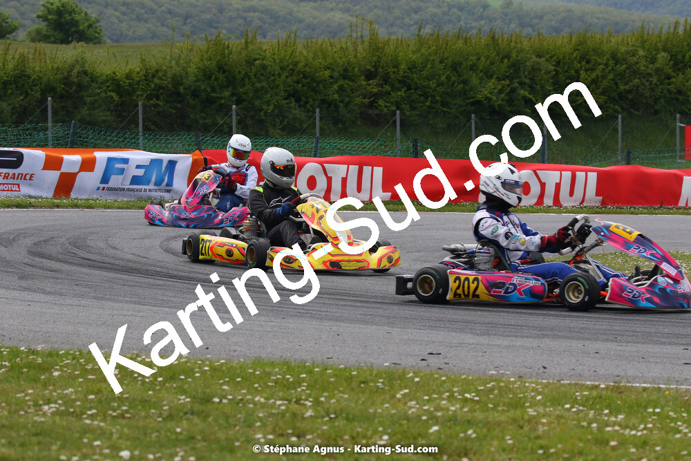 30/04 & 01/05/2022 : 4ème manche du Championnat du Sud 2022 au circuit Karting Plus de Belmont sur Rance (photos Stéphane Agnus) 2022 — karting