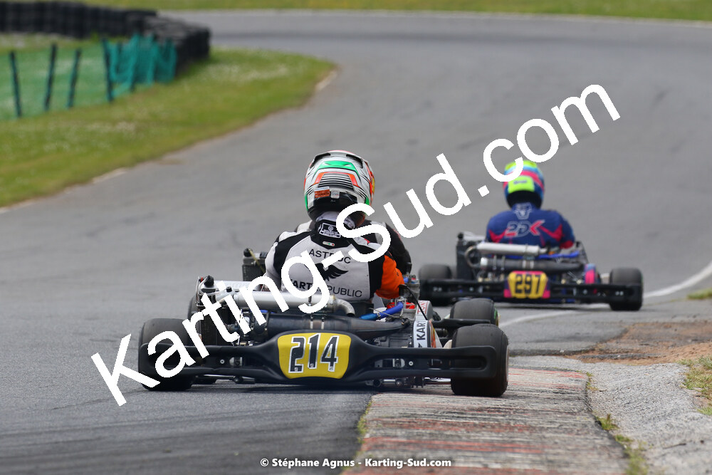 30/04 & 01/05/2022 : 4ème manche du Championnat du Sud 2022 au circuit Karting Plus de Belmont sur Rance (photos Stéphane Agnus) 2022 — karting