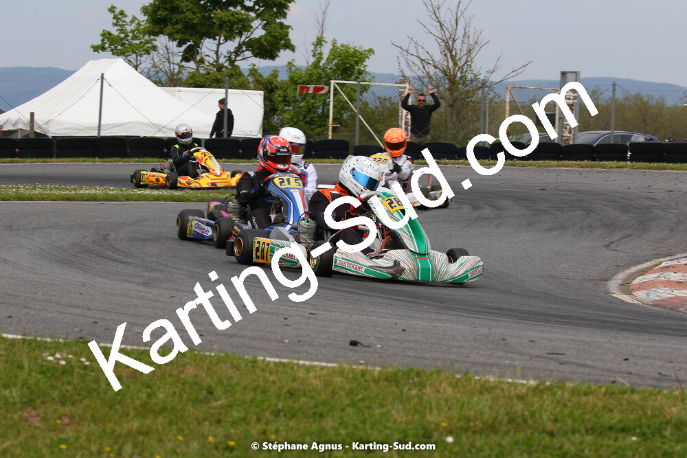 30/04 & 01/05/2022 : 4ème manche du Championnat du Sud 2022 au circuit Karting Plus de Belmont sur Rance (photos Stéphane Agnus) 2022 — karting