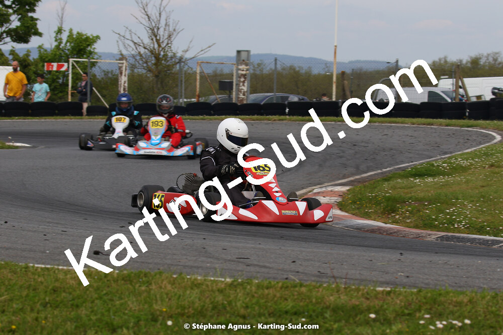 30/04 & 01/05/2022 : 4ème manche du Championnat du Sud 2022 au circuit Karting Plus de Belmont sur Rance (photos Stéphane Agnus) 2022 — karting