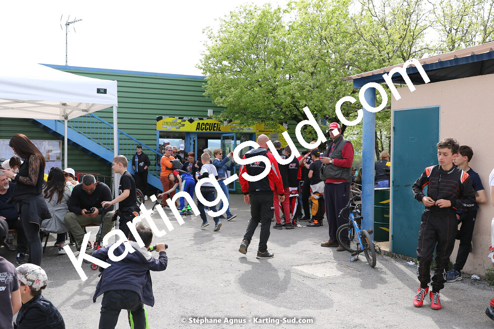 30/04 & 01/05/2022 : 4ème manche du Championnat du Sud 2022 au circuit Karting Plus de Belmont sur Rance (photos Stéphane Agnus) 2022 — karting