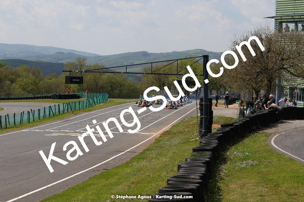 30/04 & 01/05/2022 : 4ème manche du Championnat du Sud 2022 au circuit Karting Plus de Belmont sur Rance (photos Stéphane Agnus) 2022 — karting