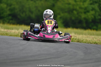 01/05/2022 : 2ème manche Trophée Ufolep Karting Nouvelle Aquitaine à Saint Genis (Photos Alain Estebenet) 2022 — karting