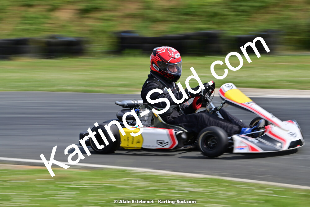 01/05/2022 : 2ème manche Trophée Ufolep Karting Nouvelle Aquitaine à Saint Genis (Photos Alain Estebenet) 2022 — karting