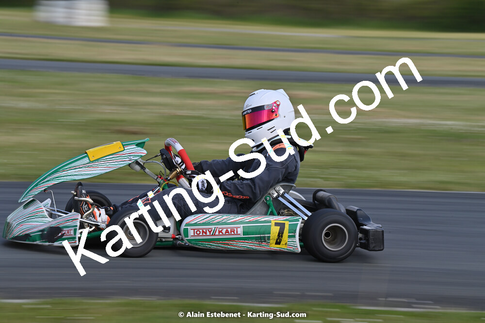 01/05/2022 : 2ème manche Trophée Ufolep Karting Nouvelle Aquitaine à Saint Genis (Photos Alain Estebenet) 2022 — karting