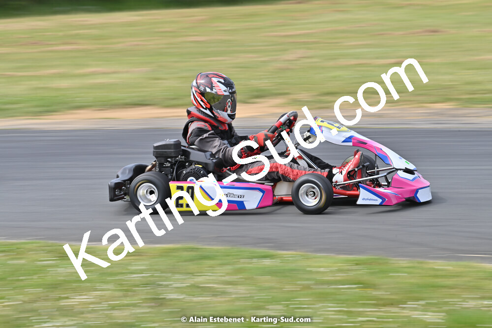 01/05/2022 : 2ème manche Trophée Ufolep Karting Nouvelle Aquitaine à Saint Genis (Photos Alain Estebenet) 2022 — karting