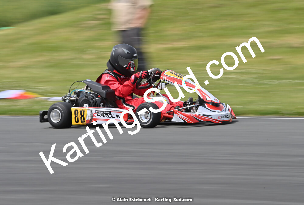 01/05/2022 : 2ème manche Trophée Ufolep Karting Nouvelle Aquitaine à Saint Genis (Photos Alain Estebenet) 2022 — karting