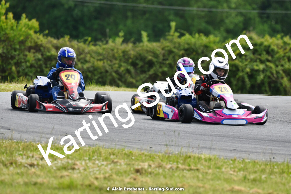 01/05/2022 : 2ème manche Trophée Ufolep Karting Nouvelle Aquitaine à Saint Genis (Photos Alain Estebenet) 2022 — karting