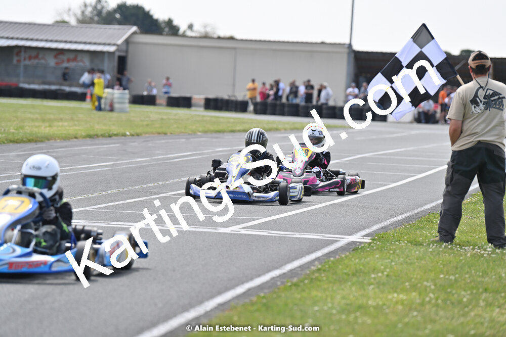 01/05/2022 : 2ème manche Trophée Ufolep Karting Nouvelle Aquitaine à Saint Genis (Photos Alain Estebenet) 2022 — karting