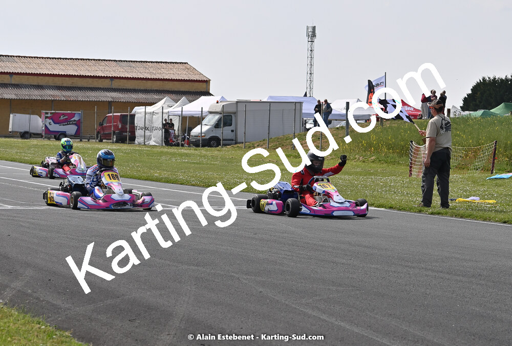 01/05/2022 : 2ème manche Trophée Ufolep Karting Nouvelle Aquitaine à Saint Genis (Photos Alain Estebenet) 2022 — karting