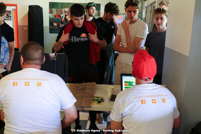 Circuit Robert Grouillard - Haute-Garonne Karting de Muret — 07/05/2022 : Endurance Loisir Les Razbitumes pour “1 maillot pour la vie” & Les Socio Esthéticiennes (Photos Stéphane Agnus) 2022 — karting