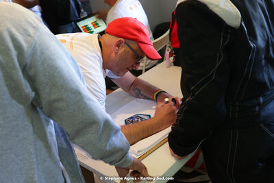 07/05/2022 : Endurance Loisir Les Razbitumes pour “1 maillot pour la vie” & Les Socio Esthéticiennes (Photos Stéphane Agnus) 2022 — karting