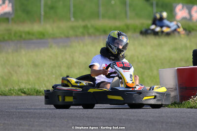 07/05/2022 : Endurance Loisir Les Razbitumes pour “1 maillot pour la vie” & Les Socio Esthéticiennes (Photos Stéphane Agnus) 2022 — karting