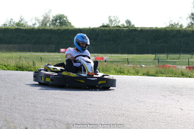 07/05/2022 : Endurance Loisir Les Razbitumes pour “1 maillot pour la vie” & Les Socio Esthéticiennes (Photos Stéphane Agnus) 2022 — karting